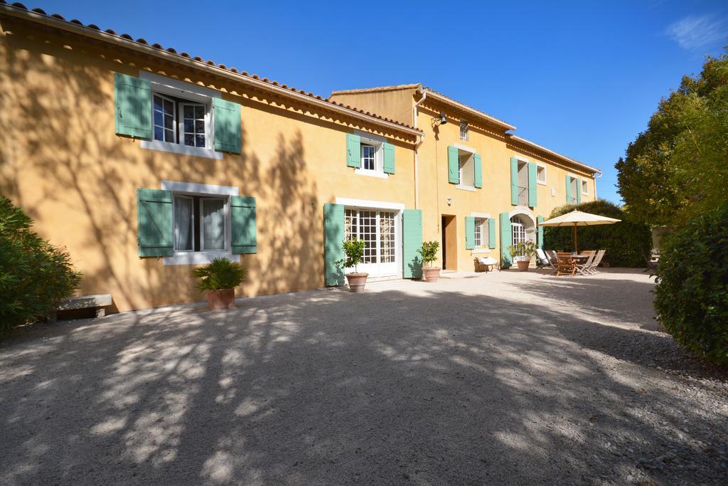 Le Mas De Trevouse Saint-Saturnin-lès-Avignon Εξωτερικό φωτογραφία